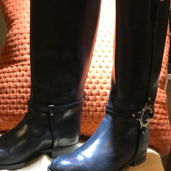 Gucci Shoes - Gucci  Boots Authentic